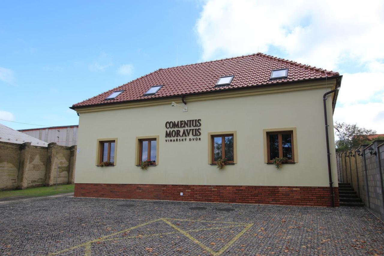 Comenius Moravus Vinarsky Dvur Mikulov Zewnętrze zdjęcie